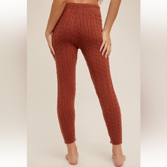 264. Cable Knit Crop Sweater Leggings Rust New Item - Picture 2 of 3